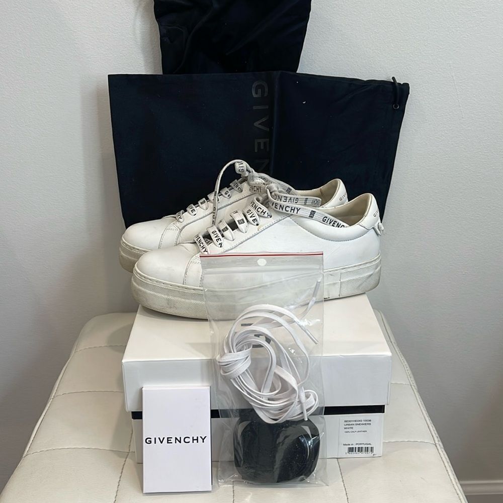 Givenchy Urban White Sneakers 100% calf leather Size 38